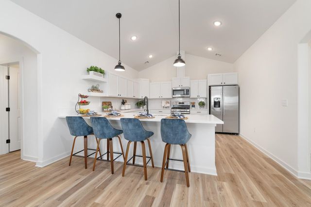 2156 E Elk Ridge Ave, Goddard, KS 67052