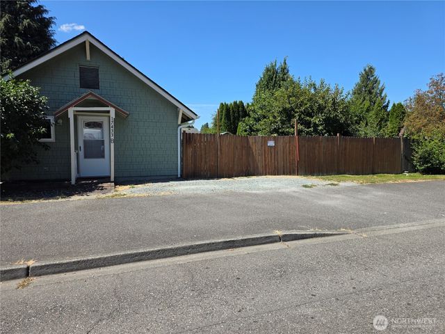 17433 154th Street SE, Monroe, WA 98272