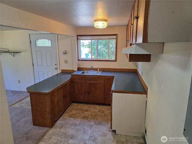 17433 154th Street SE, Monroe, WA 98272