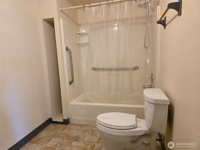 17433 154th Street SE, Monroe, WA 98272