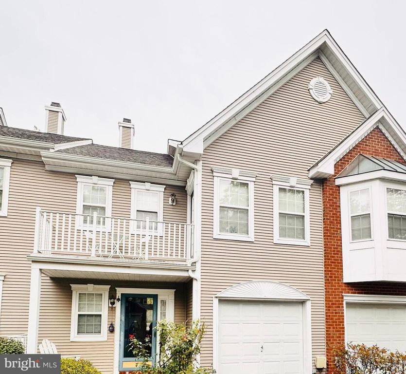 112 TREYMORE CT, Pennington, NJ 08534