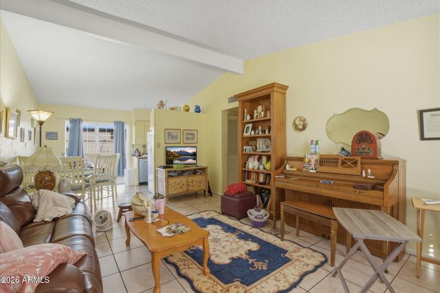 1320 E BETHANY HOME Road 86, Phoenix, AZ 85014