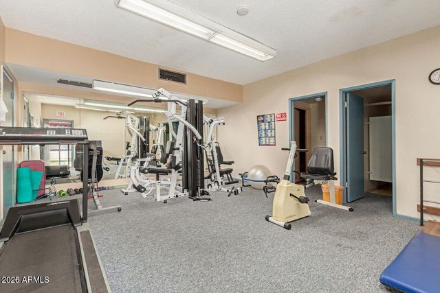 1320 E BETHANY HOME Road 86, Phoenix, AZ 85014