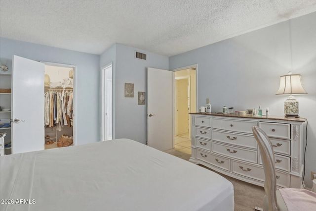 1320 E BETHANY HOME Road 86, Phoenix, AZ 85014