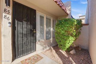 1320 E BETHANY HOME Road 86, Phoenix, AZ 85014
