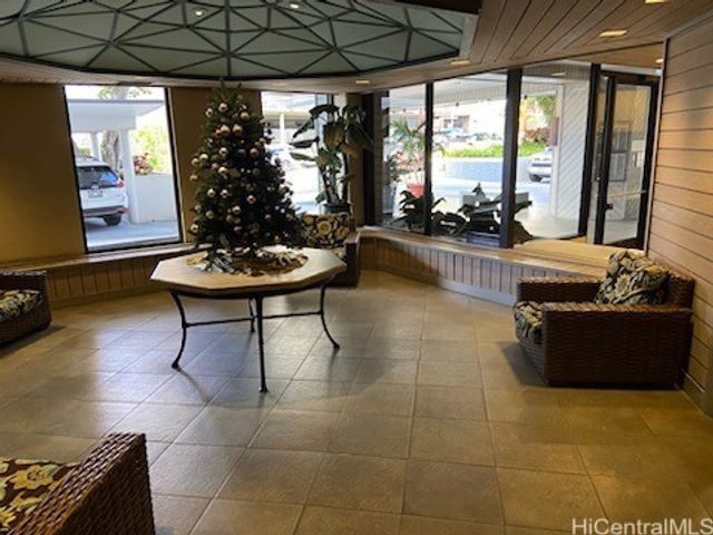 1415 Victoria Street 915, Honolulu, HI 96822