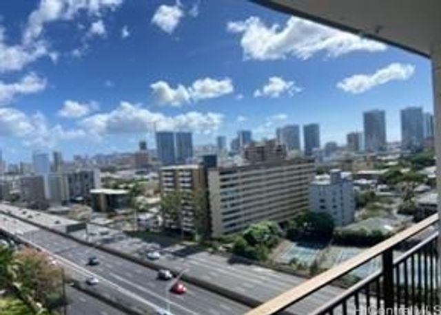 1415 Victoria Street 915, Honolulu, HI 96822