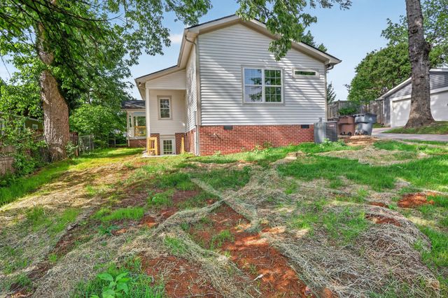 1620 Lillian St, Nashville, TN 37206