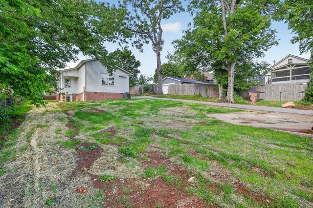 1620 Lillian St, Nashville, TN 37206