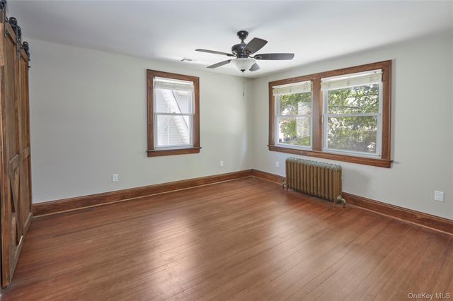 43 E Raleigh Avenue, Staten Island, NY 10310