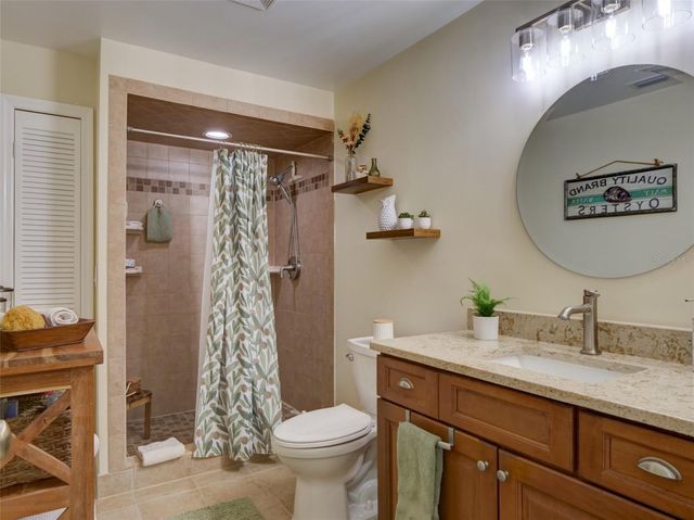 100 S TREMAIN STREET G2, Mount Dora, FL 32757