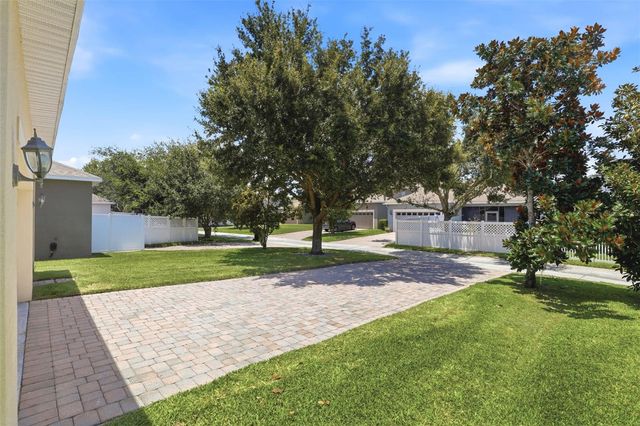 15621 SIGNATURE DRIVE, Winter Garden, FL 34787