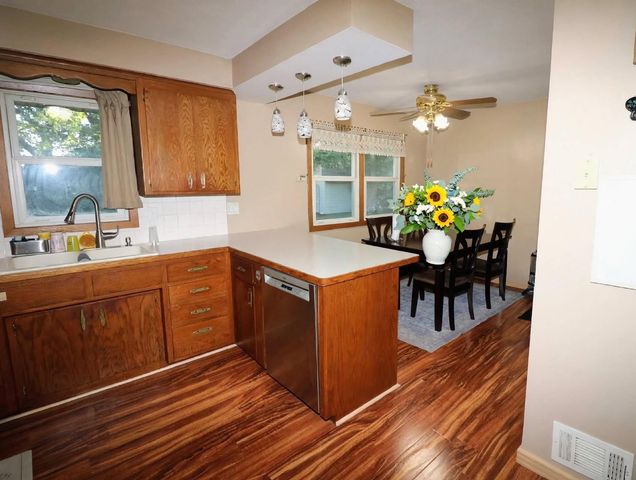 2741 109th Avenue NW, Coon Rapids, MN 55433