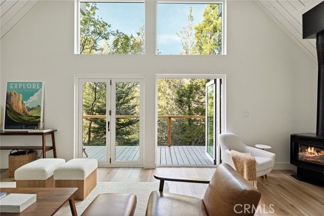 209 Massive, Lake Arrowhead, CA 92352