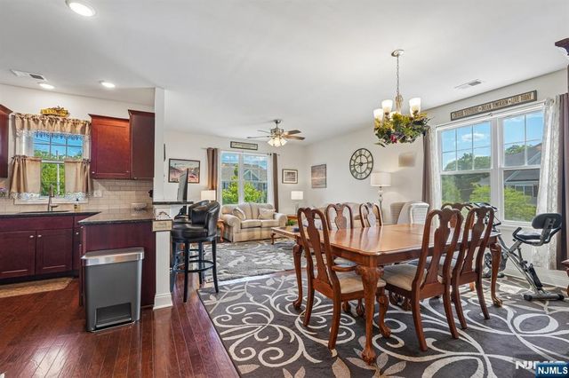 43 Elston Court 207, Wanaque, NJ 07420