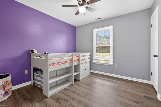 301 Fernwood Farms RD, Chesapeake, VA 23320