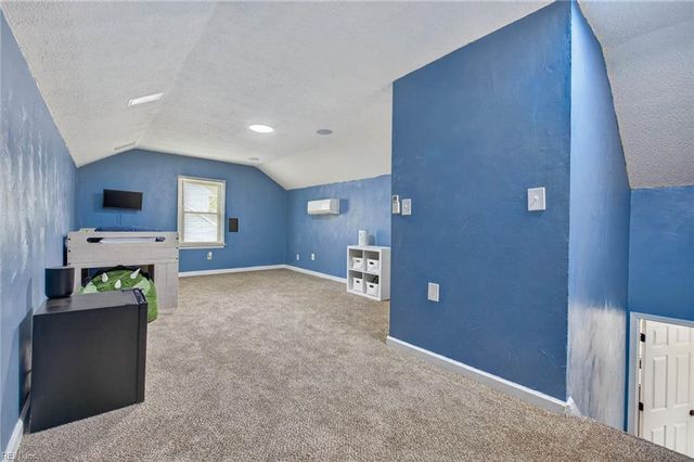 301 Fernwood Farms RD, Chesapeake, VA 23320