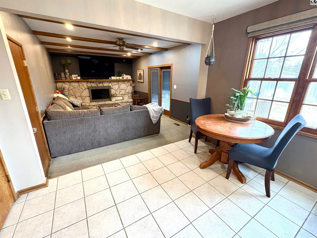 3102 Northwestern Ave