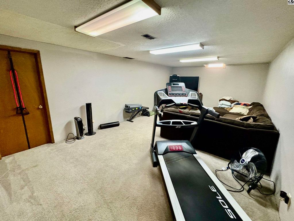 3102 Northwestern Ave