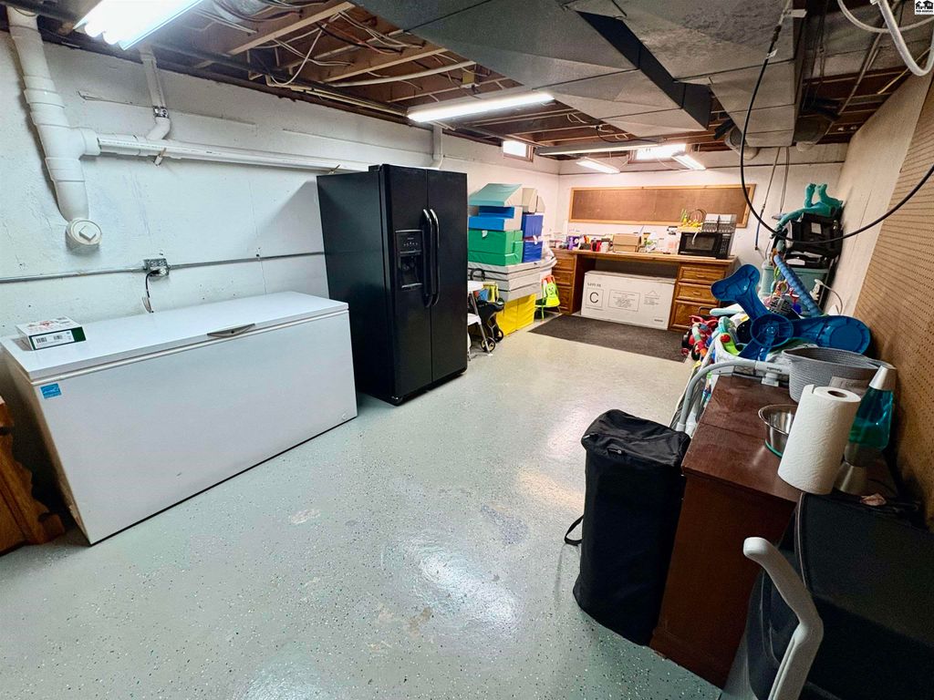 3102 Northwestern Ave