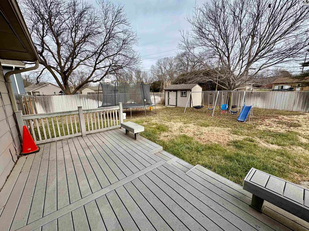 3102 Northwestern Ave