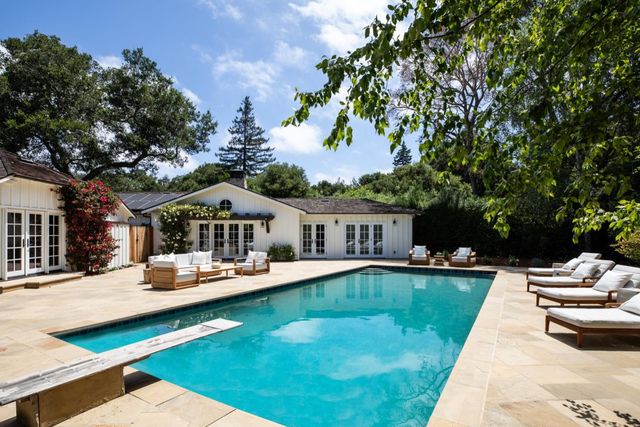 14 Flood Circle, Atherton, CA 94027