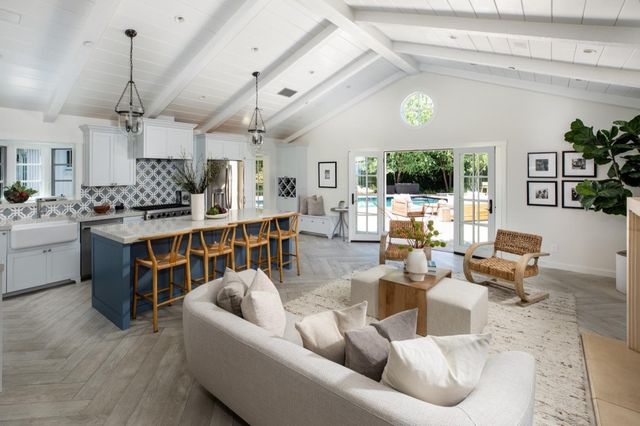 14 Flood Circle, Atherton, CA 94027