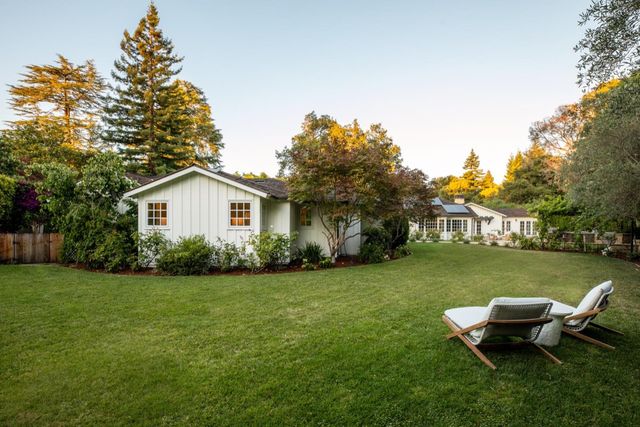 14 Flood Circle, Atherton, CA 94027
