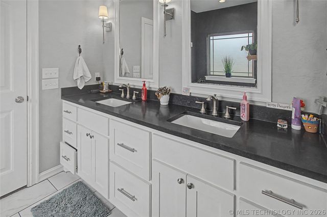 6903 S 4th Street W, Muskogee, OK 74401