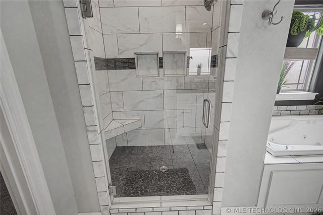 6903 S 4th Street W, Muskogee, OK 74401