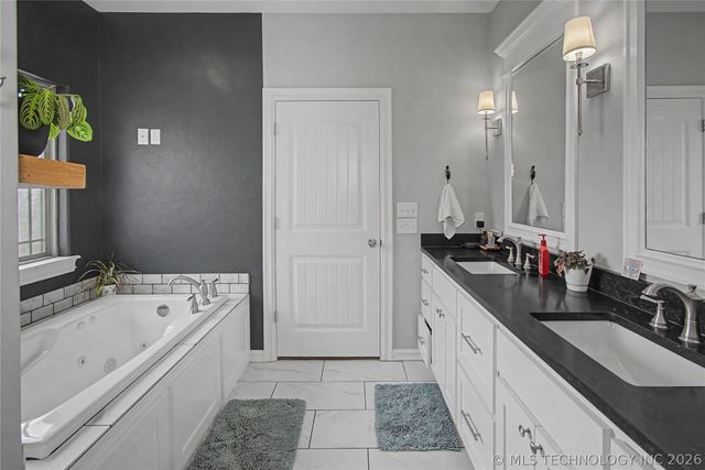 6903 S 4th Street W, Muskogee, OK 74401