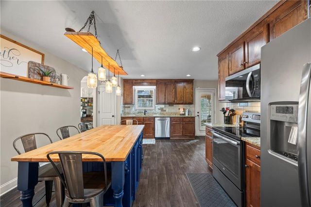 370 Petal Creek Lane, Jefferson, GA 30549