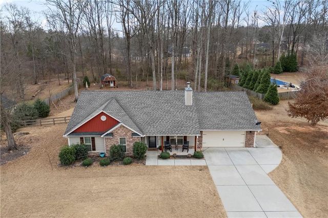 370 Petal Creek Lane, Jefferson, GA 30549