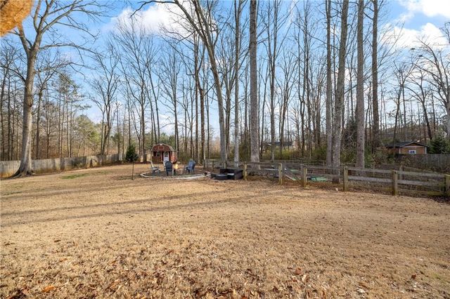 370 Petal Creek Lane, Jefferson, GA 30549