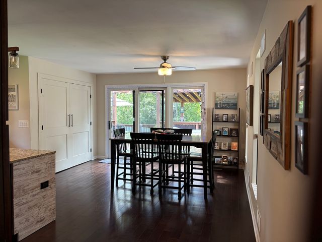 209 W Chicago Avenue, Westmont, IL 60559