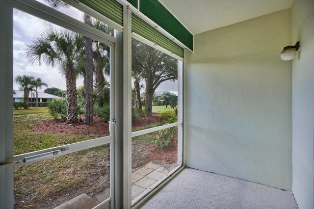 18081 SE Country Club Drive 265, Tequesta, FL 33469