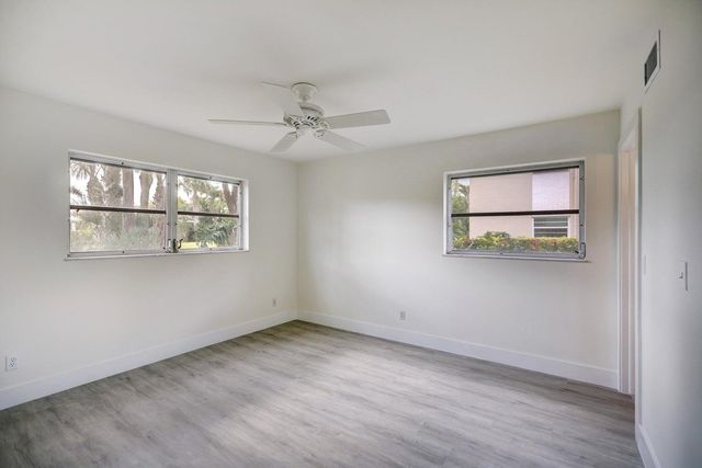 18081 SE Country Club Drive 265, Tequesta, FL 33469