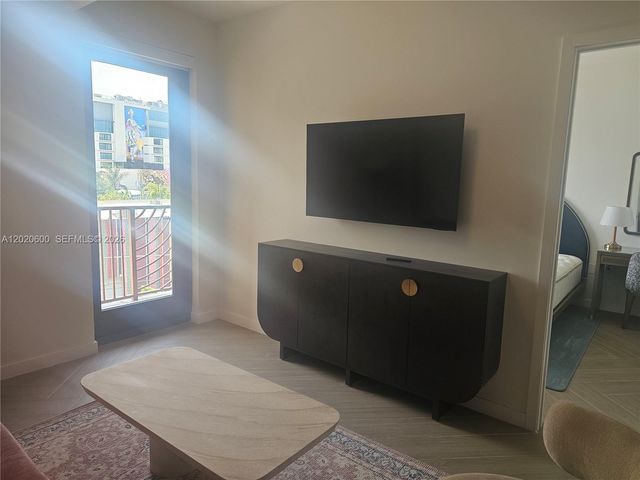 2700 N Miami Ave 312, Miami, FL 33127