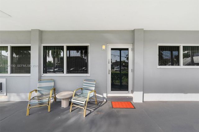 600 Layne Blvd 126, Hallandale Beach, FL 33009