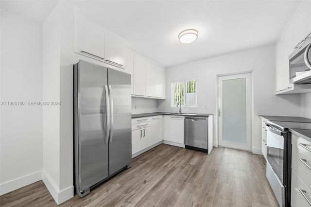 600 Layne Blvd 126, Hallandale Beach, FL 33009