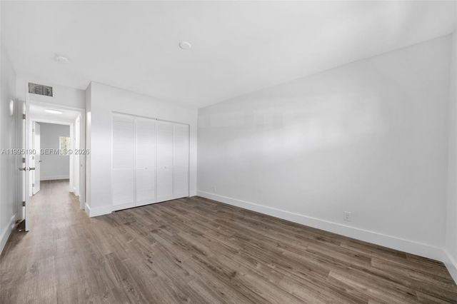 600 Layne Blvd 126, Hallandale Beach, FL 33009