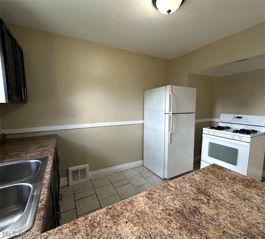 1311 E 187th Street, Cleveland, OH 44110