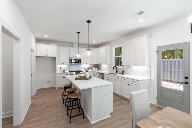 556 Hayes Park Boulevard, Johns Island, SC 29455