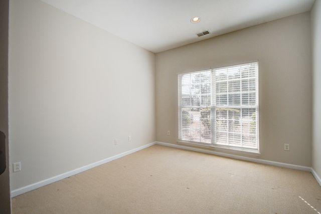 7559 Hawks Circle, Hanahan, SC 29410