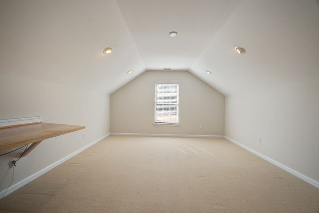 7559 Hawks Circle, Hanahan, SC 29410