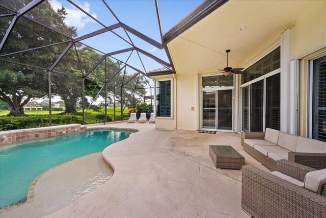 2514 Players Court, Wellington, FL 33414