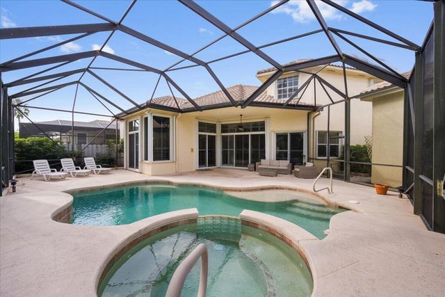 2514 Players Court, Wellington, FL 33414