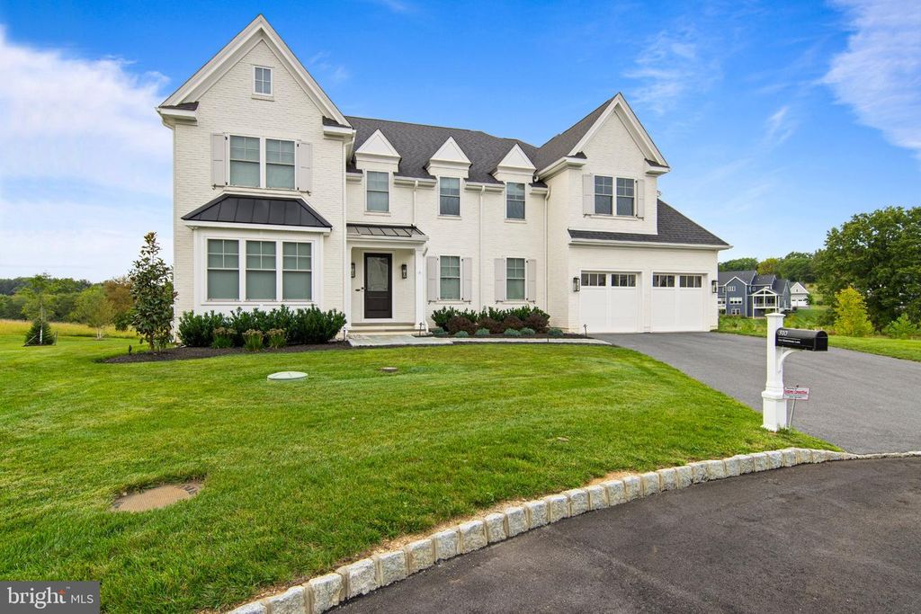 310 OLD KINGFISHER LN, MALVERN, PA 19355 — exterior