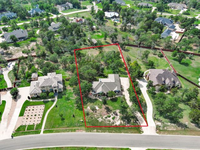 203 Wagon Way, Bastrop, TX 78602
