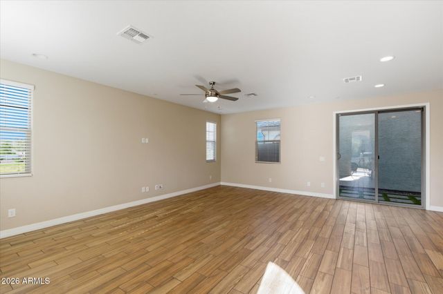 43265 N PLUM Street, San Tan Valley, AZ 85140